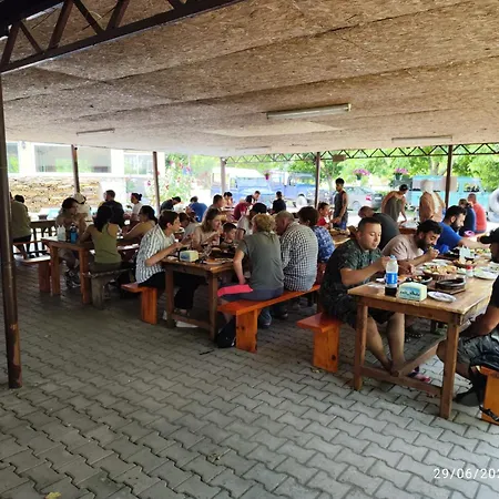 Caner Mountain Hotel *